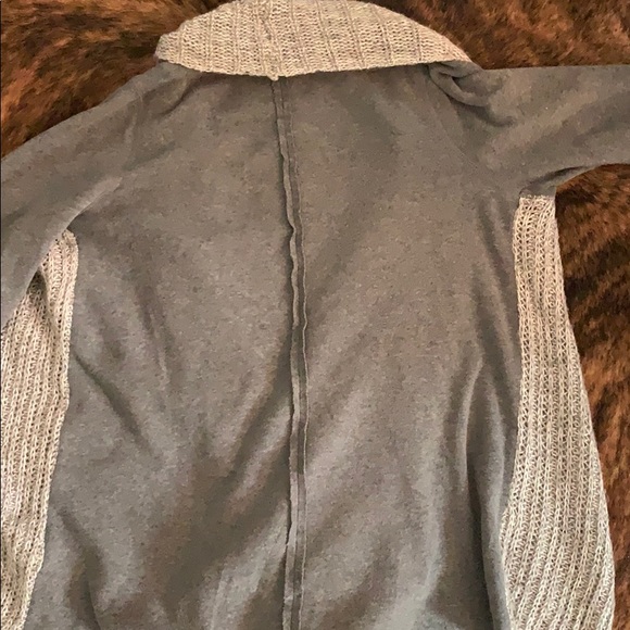 Anthropology Sweater / Jacket Size Med - Picture 5 of 5